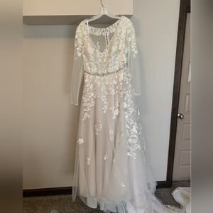 Galina Signature Wedding Dress